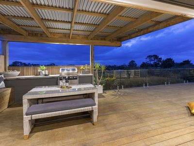 2 Highview  Court, Rye