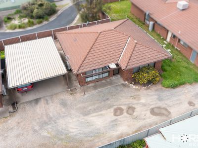 1-3 / 9 Young Street, Horsham