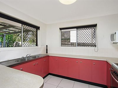 7 Merlin Court, Rochedale South