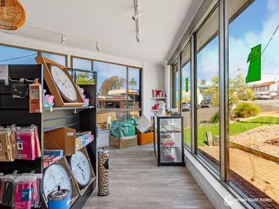 125 WAGONGA STREET, Narooma