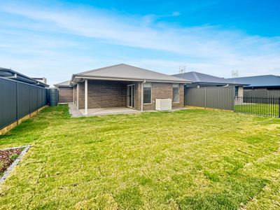 36 Sea Crescent, Dubbo