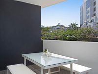 402 / 8 Hunt Street, Hamilton