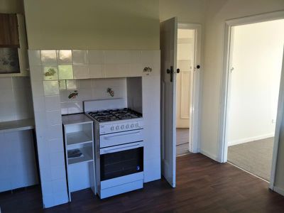 32 Jellicoe Street, Werribee