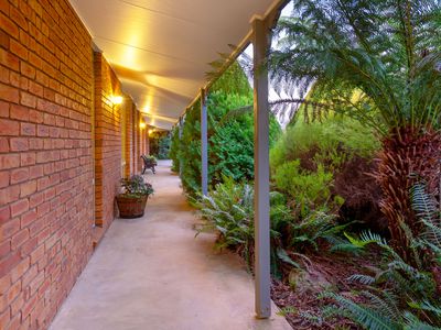 17 AZURE DRIVE, Wodonga