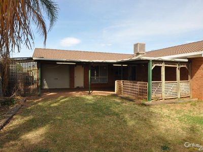 3 Gregory Court, Dubbo