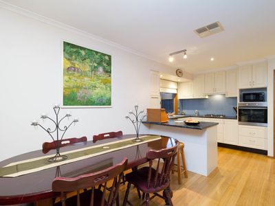 6 Anjaya Court, Frankston
