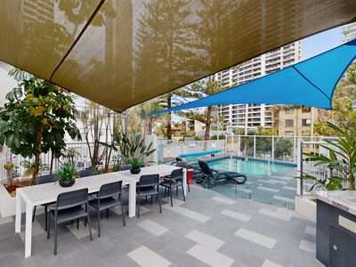 6 / 21-27 MARKWELL AVENUE, Surfers Paradise