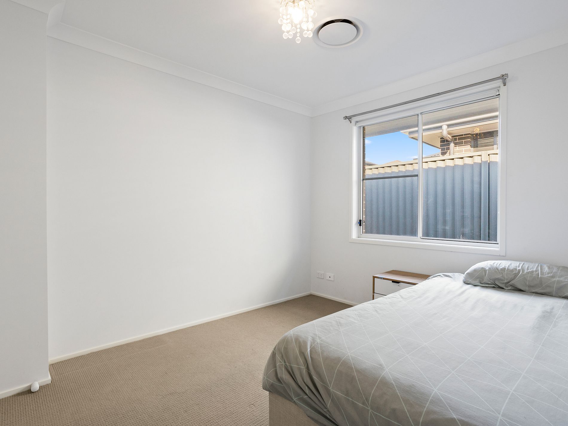 64 Lockheed Hudson Drive, Horsley