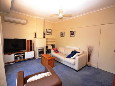 7 Mountain Avenue, Mount Beauty