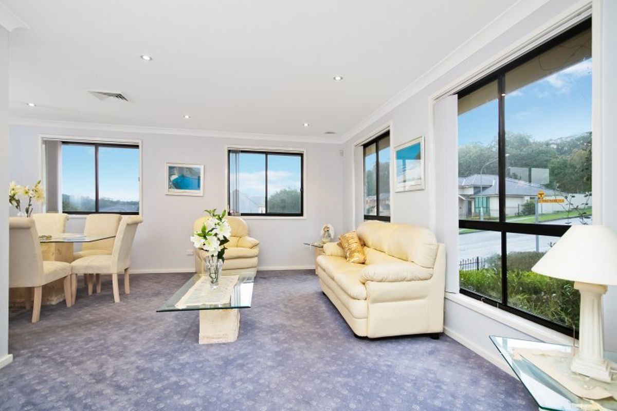 2 Stringybark Close, Terrigal