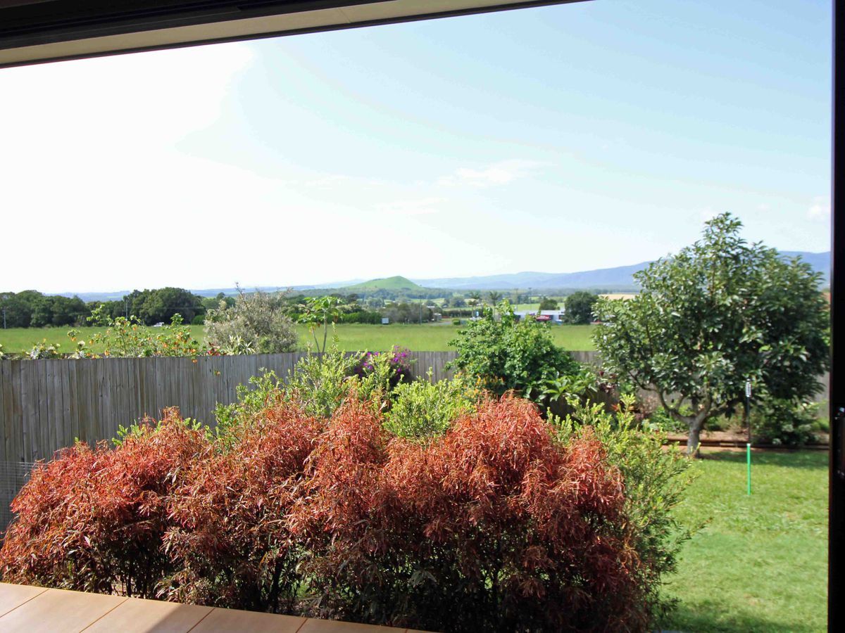 5 Nerboni Close, Atherton