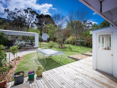 18 Salisbury Road, Mount Macedon
