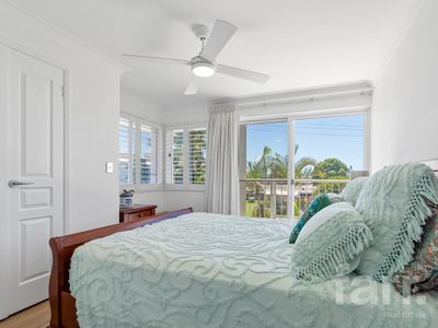 9 / 72 Brighton Street, Biggera Waters