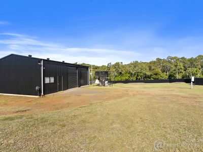 101 Clayton Road, Lammermoor