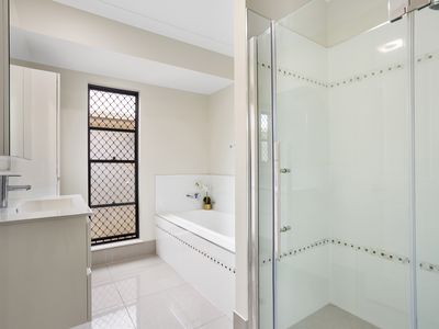 25 Brockman Way, Smithfield