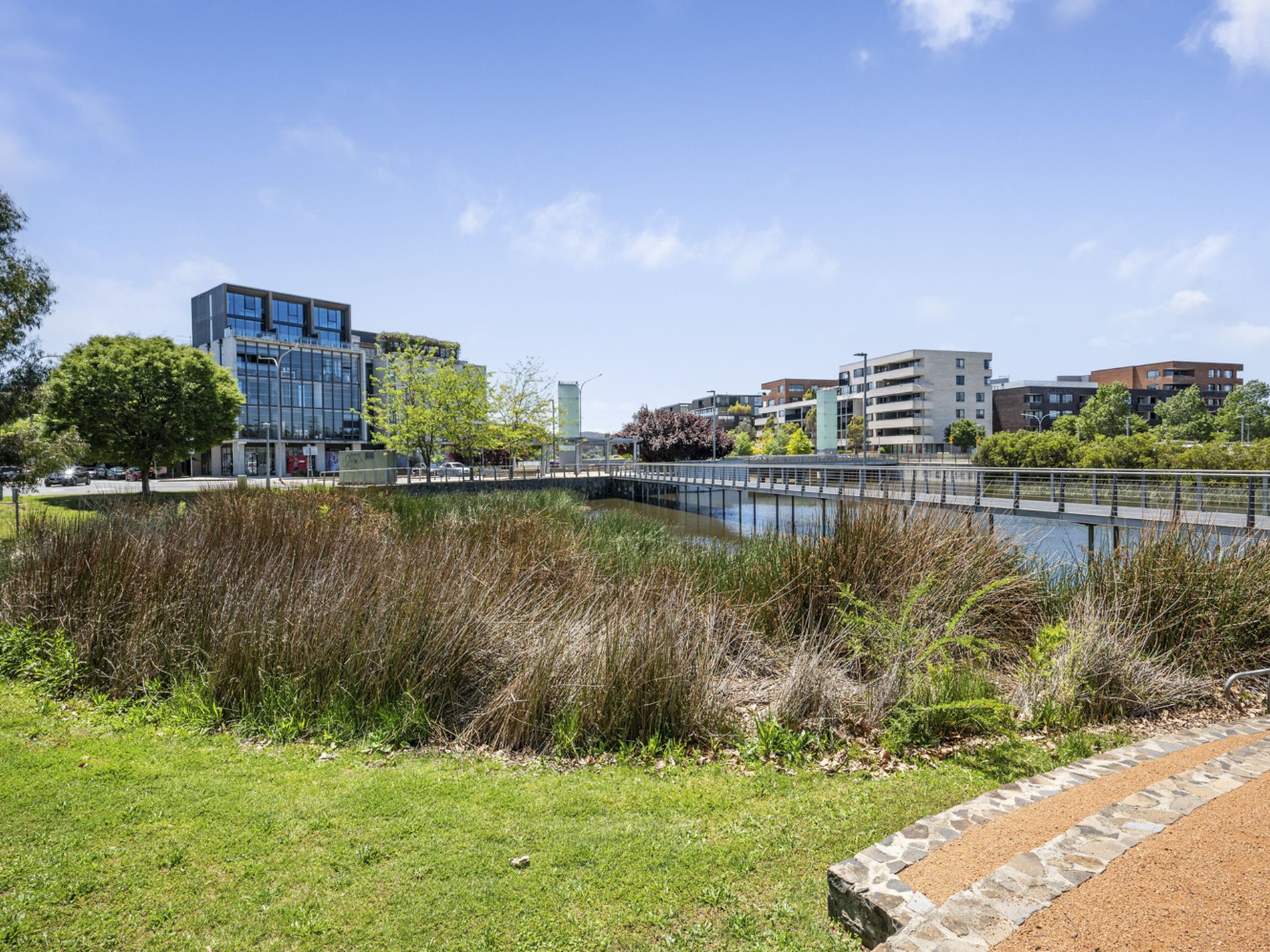 135 / 54 Printers Way, Kingston