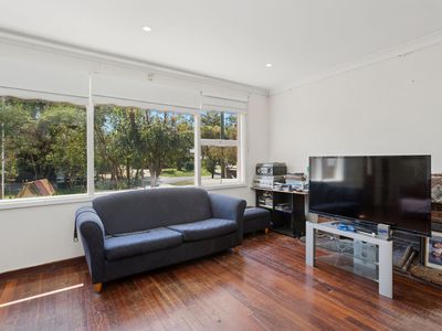 18 Harford Avenue, Viveash