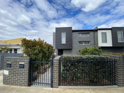 1 / 71 Clarke Street, Newtown