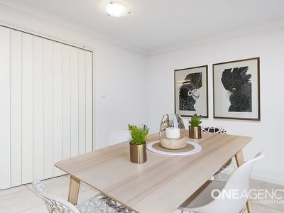 28, 22 Yulia St, Coombabah