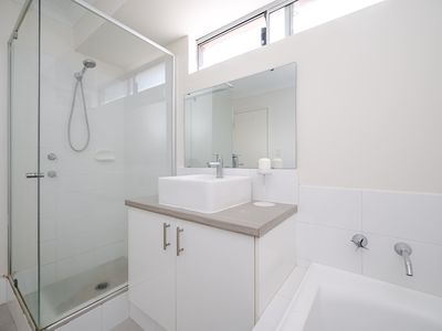 9B Towton Street, Redcliffe