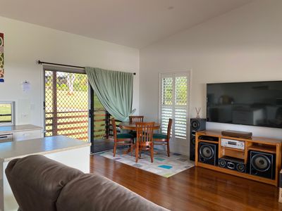 64 Cove Boulevard, River Heads