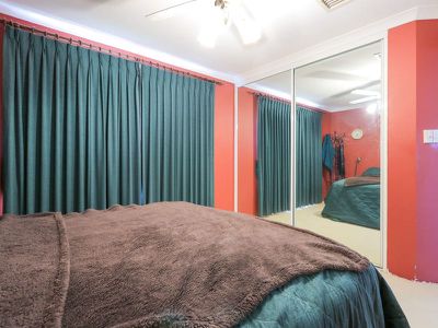 3 Pingrup Court , Waikiki