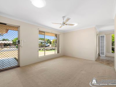 13 Goltz Court, Gatton