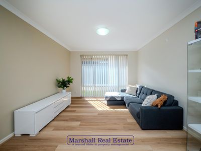 32 Goshawk St, Tapping