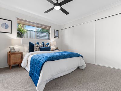 128 Stradbroke Avenue, Wynnum