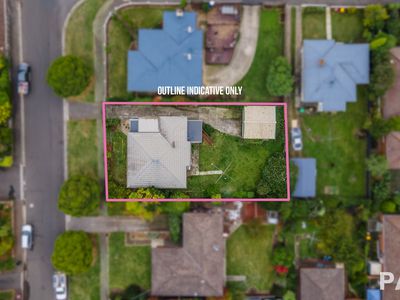 11 Strahan Road, Newstead