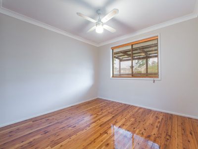 4 / 4 Lyne Street, Oak Flats