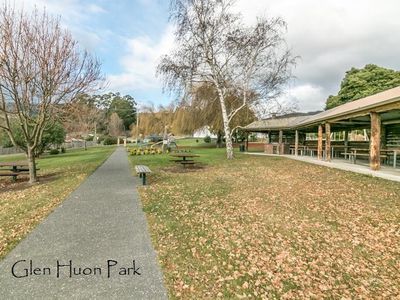 9 Deans Road, Glen Huon