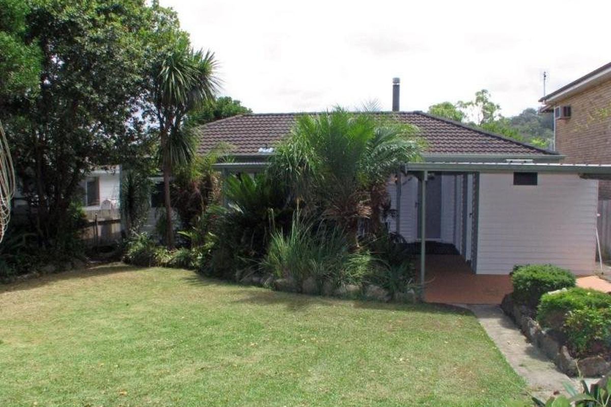 12 Lock Avenue, Springfield