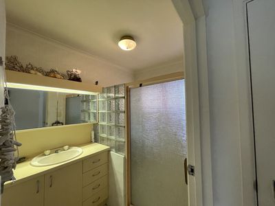 2-4 Mylne Court, Torquay