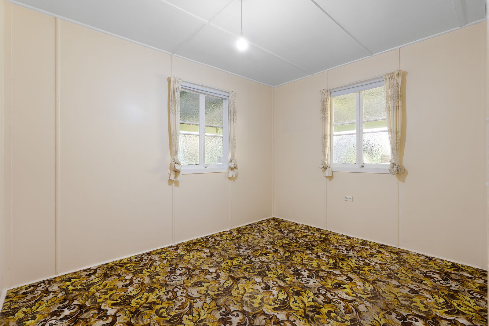Photo 6 of 15, 17 Coveys Road, Tinbeerwah