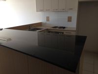 14 / 10 Grand Parade, Kawana Island