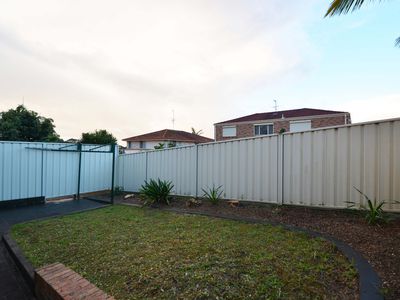 1 / 16 Honey Eater Drive, Blackbutt