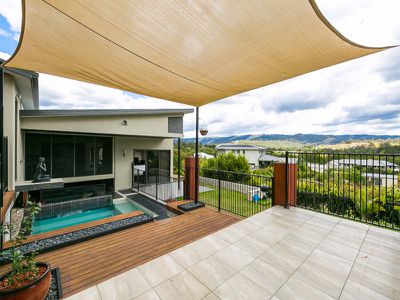 8 Greenacre Way, Maudsland