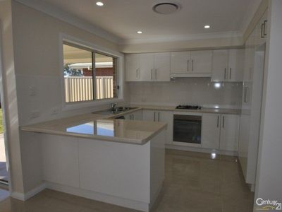 6A  Terrazzo Court, Dubbo