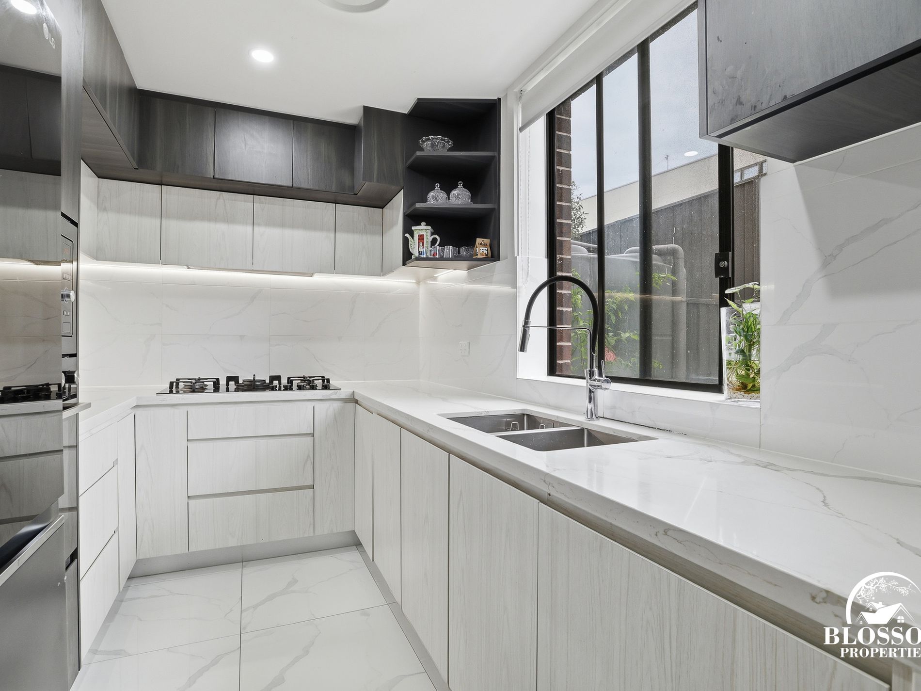17 Ashwini Glade, Box Hill