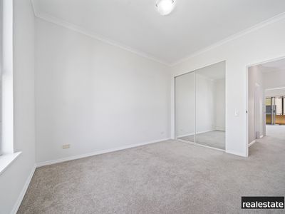 42 / 134 Aberdeen Street, Northbridge