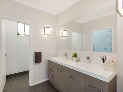 18 Gina Court, Narooma