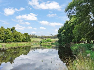 646 Long Plains Road, Bridgenorth