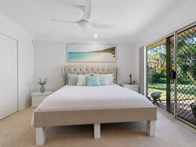 28 Settlers Way, Tea Gardens