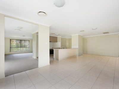 3 Sunny St, Doolandella