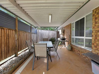 100 Broomdykes Drive, Beaconsfield