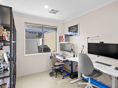 5 Pyke Way, Piara Waters