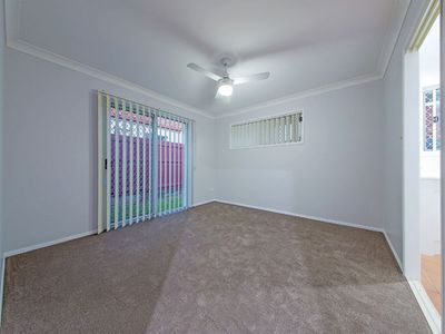 43 Olsen Cres, Wakerley