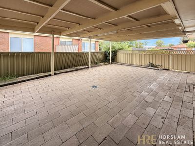 2 Mintern Crescent, Horsham