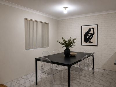 2 / 19 Blackett Street, North Wollongong